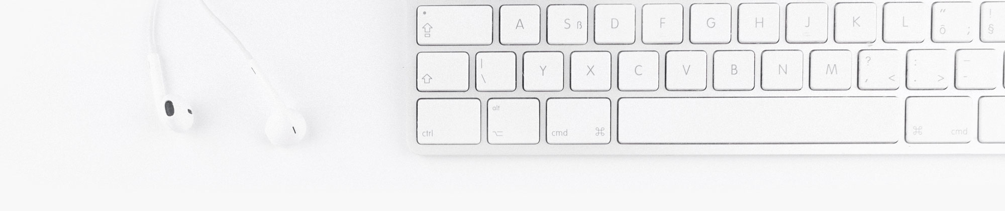 Earbuds and keyboard